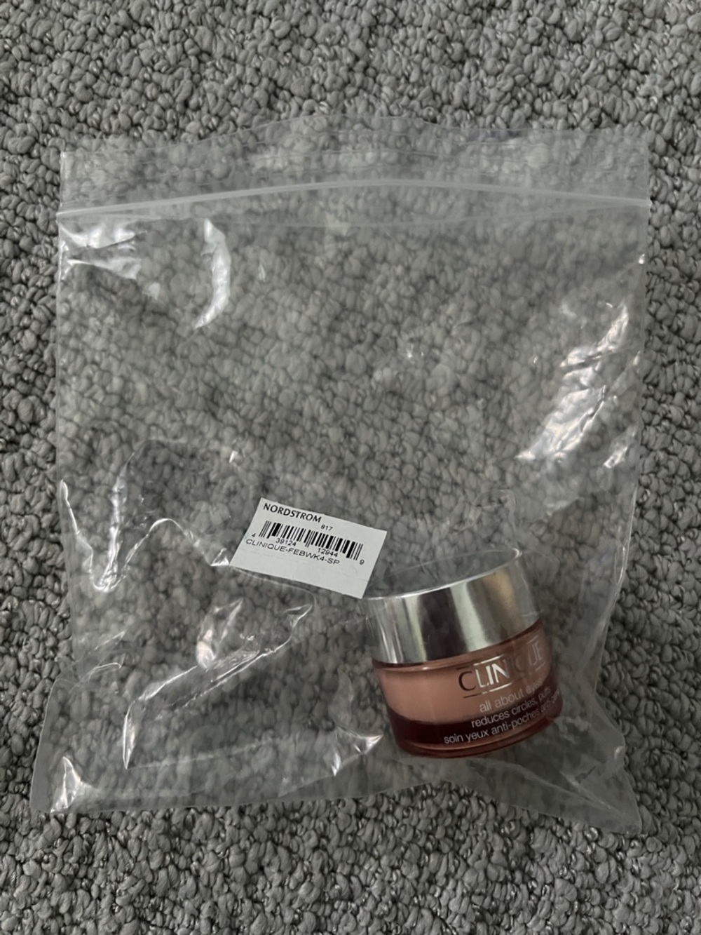 Clinique All About Eyes Eye Cream - Picture 5 of 5